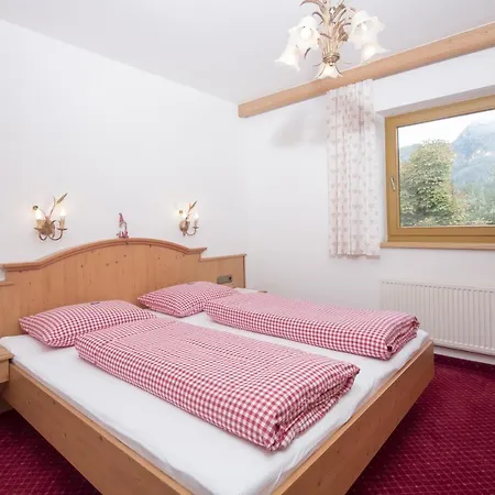 Landhaus Greil Reith im Alpbachtal Room photo